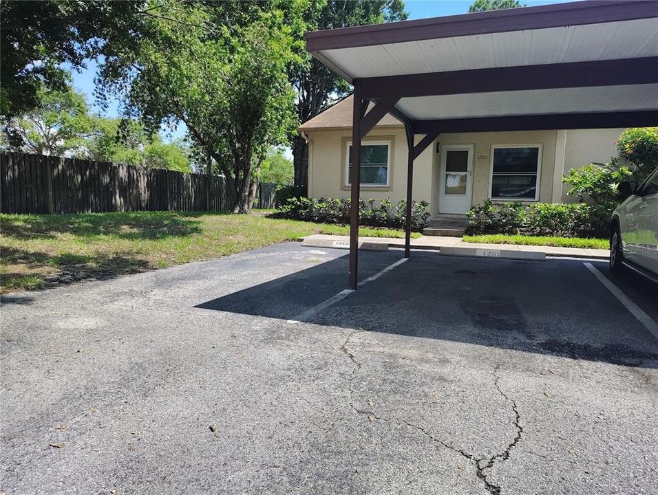For Sale: $189,000 (2 beds, 2 baths, 1020 Square Feet)