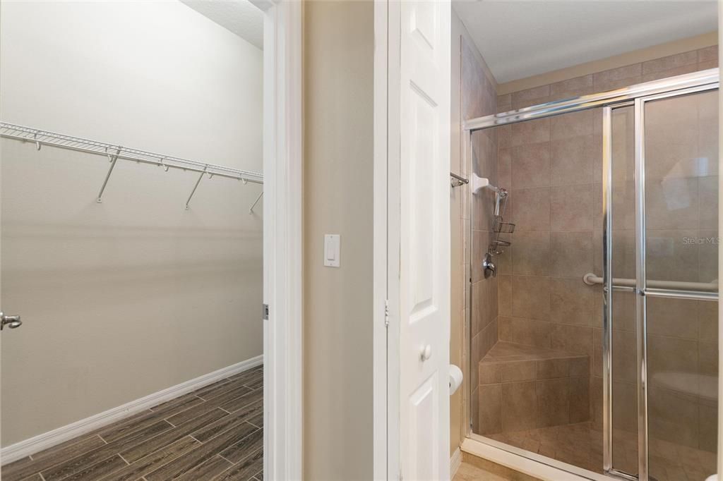 En Venta: $309,900 (2 camas, 2 baños, 1819 Pies cuadrados)