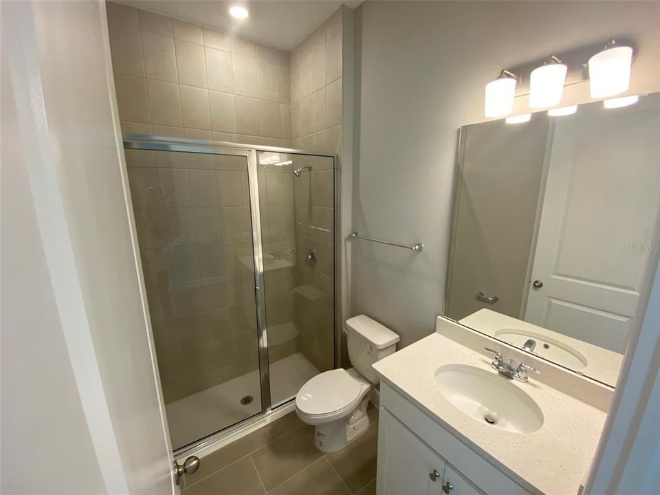 For Rent: $3,150 (4 beds, 3 baths, 2088 Square Feet)