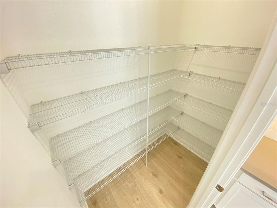 For Rent: $3,150 (4 beds, 3 baths, 2088 Square Feet)
