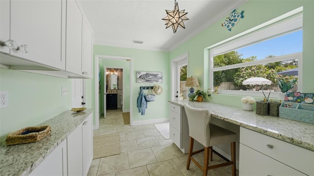 Active With Contract: $825,000 (3 beds, 3 baths, 2123 Square Feet)