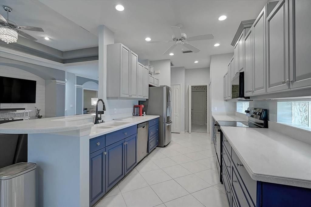 For Sale: $749,000 (3 beds, 2 baths, 2034 Square Feet)