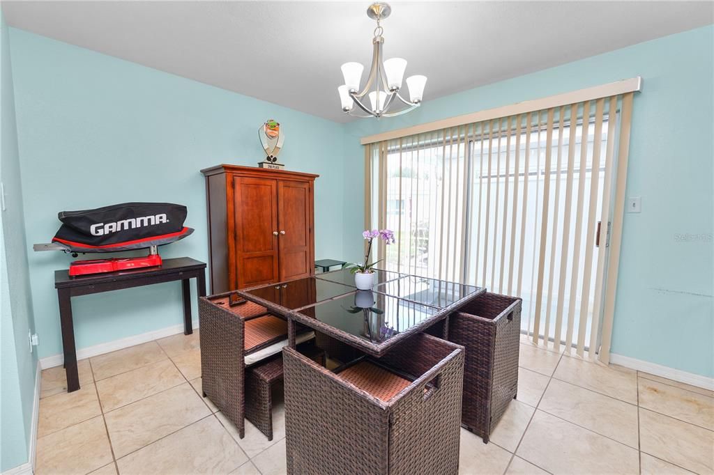 На продажу: $179,000 (2 спален, 2 ванн, 1192 Квадратных фут)