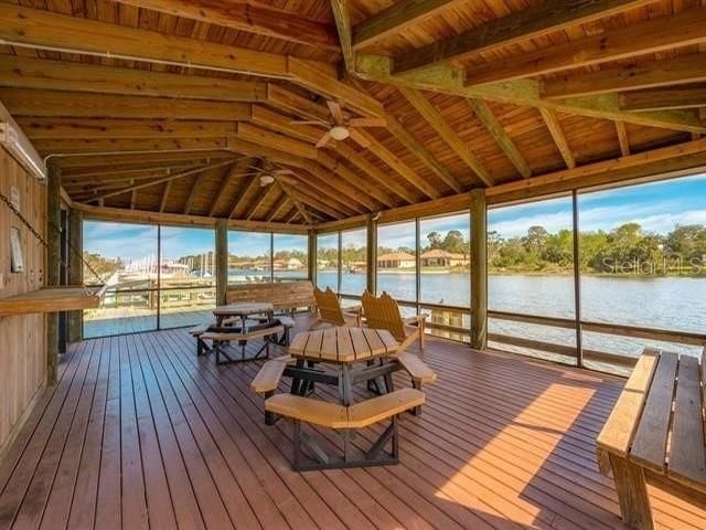 На продажу: $449,900 (3 спален, 2 ванн, 1377 Квадратных фут)
