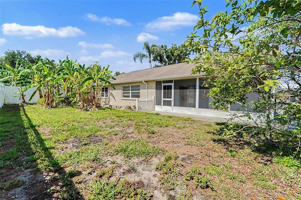 For Sale: $294,900 (3 beds, 2 baths, 1498 Square Feet)