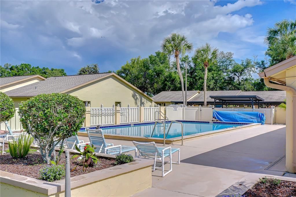 For Sale: $175,000 (2 beds, 2 baths, 1094 Square Feet)