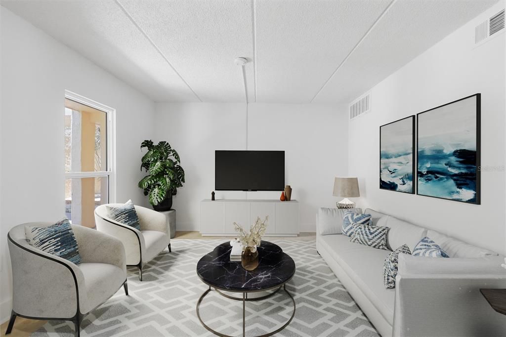 Active With Contract: $224,900 (2 beds, 1 baths, 760 Square Feet)