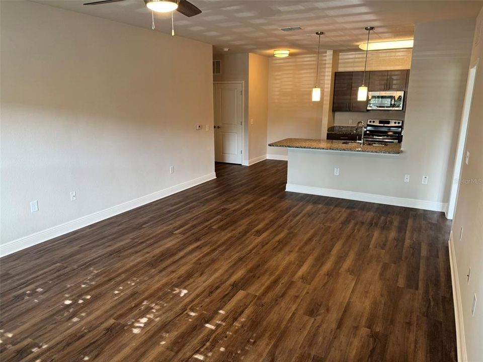 For Rent: $1,750 (2 beds, 2 baths, 1167 Square Feet)
