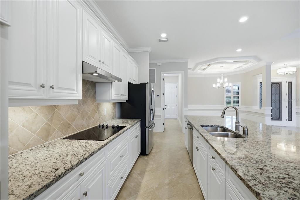 For Sale: $869,900 (4 beds, 2 baths, 2365 Square Feet)