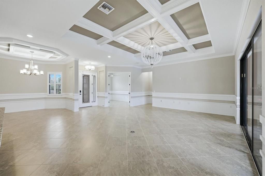 For Sale: $869,900 (4 beds, 2 baths, 2365 Square Feet)