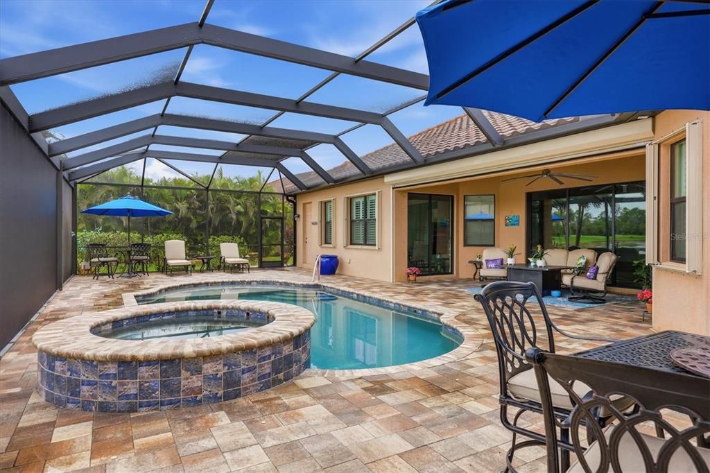 For Sale: $869,900 (4 beds, 2 baths, 2365 Square Feet)