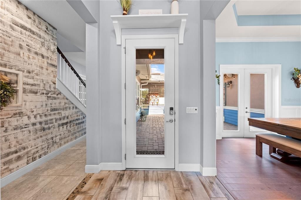 For Sale: $1,475,000 (5 beds, 5 baths, 4062 Square Feet)
