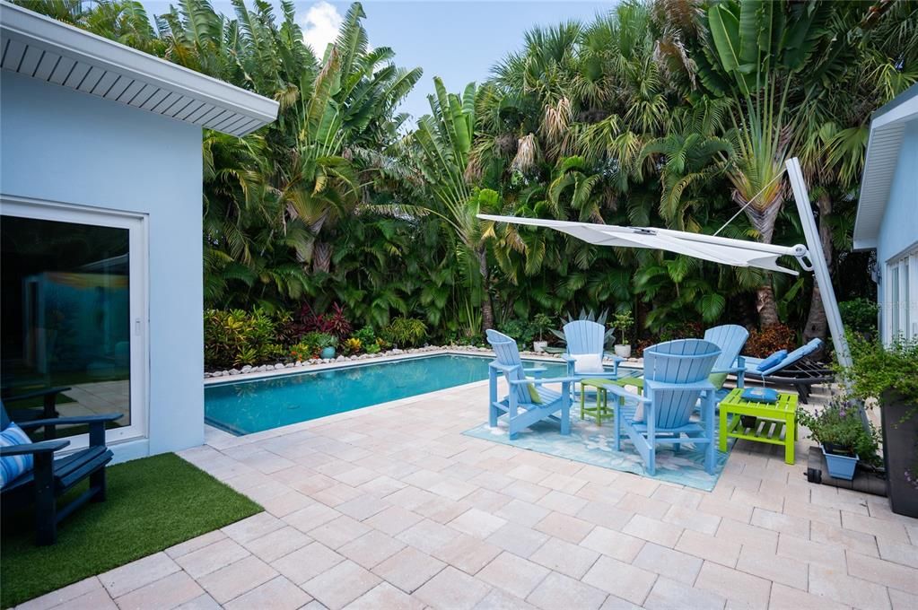 For Sale: $3,500,000 (4 beds, 3 baths, 2020 Square Feet)