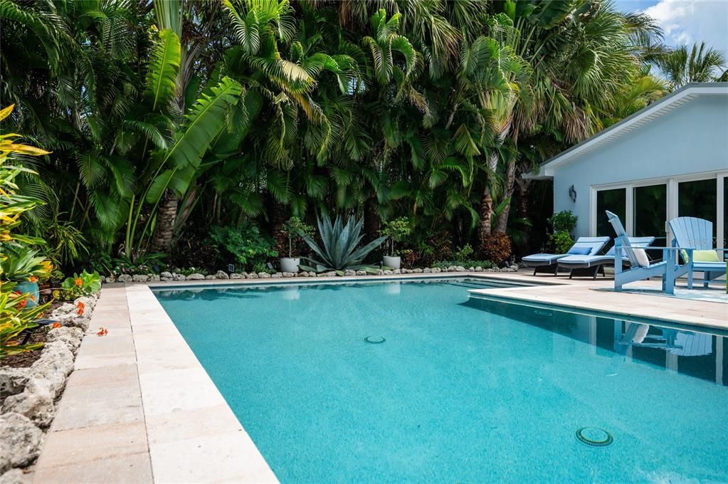 For Sale: $3,500,000 (4 beds, 3 baths, 2020 Square Feet)