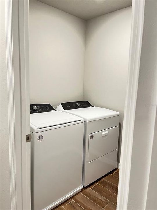 For Rent: $2,275 (3 beds, 2 baths, 1566 Square Feet)