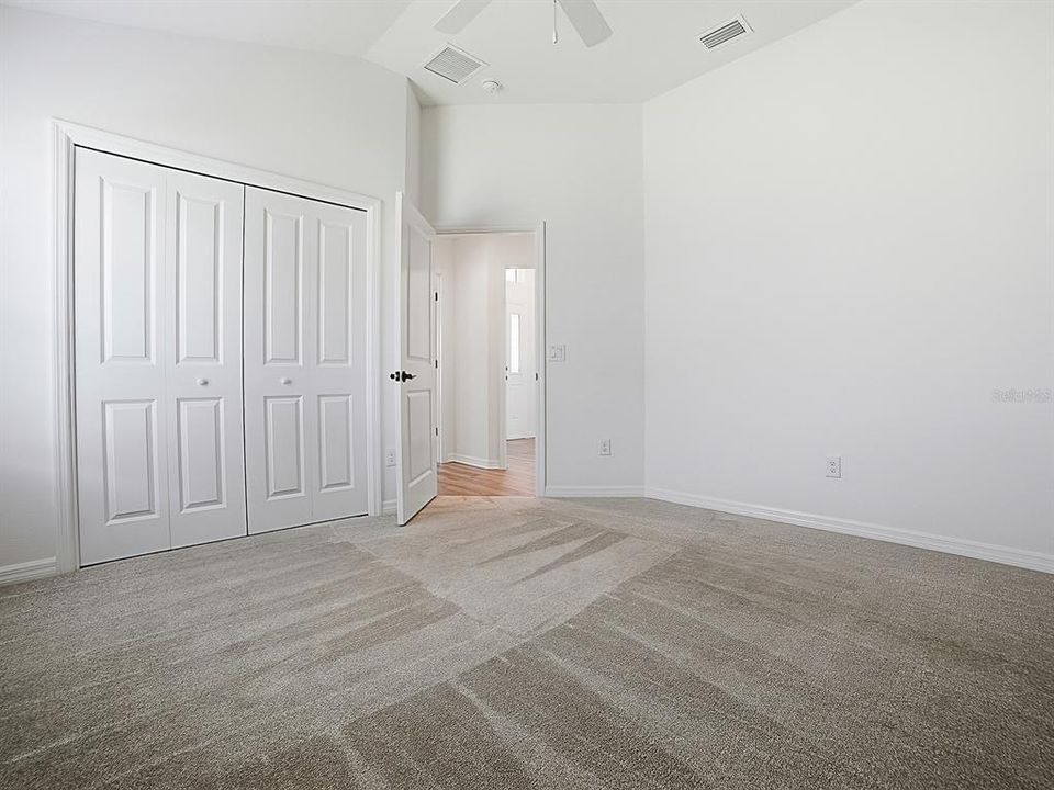 For Sale: $499,000 (3 beds, 2 baths, 1929 Square Feet)