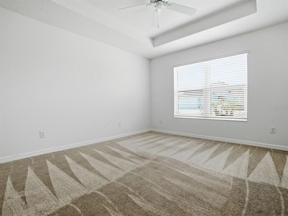 For Sale: $499,000 (3 beds, 2 baths, 1929 Square Feet)