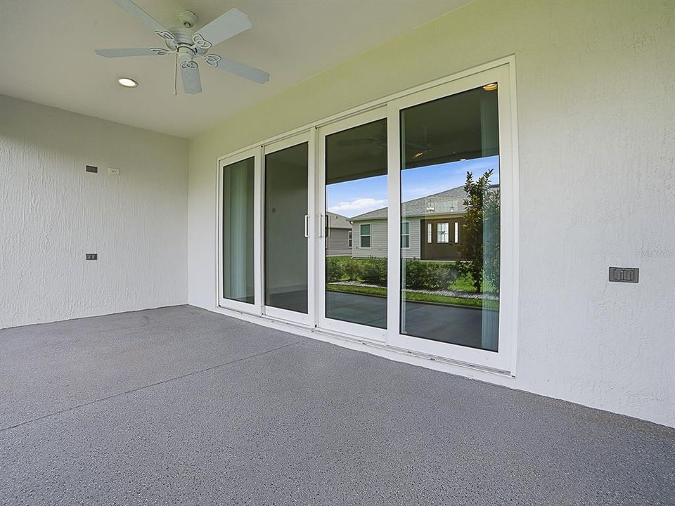 For Sale: $499,000 (3 beds, 2 baths, 1929 Square Feet)