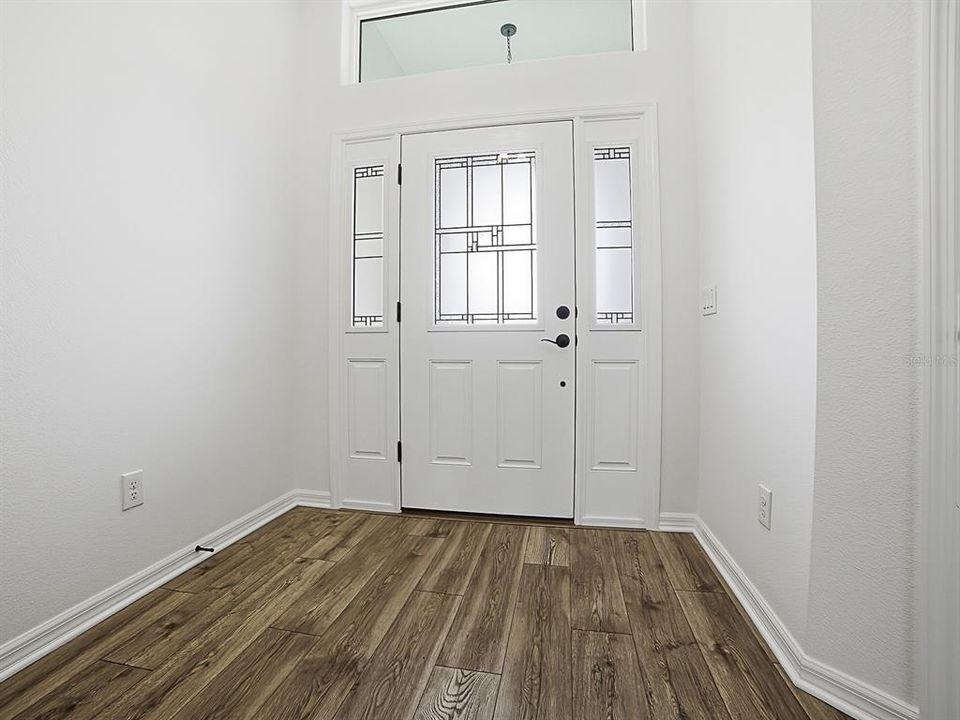 For Sale: $499,000 (3 beds, 2 baths, 1929 Square Feet)