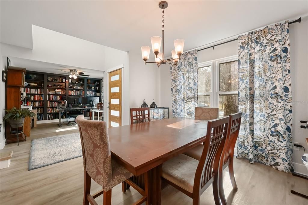 Active With Contract: $525,000 (4 beds, 2 baths, 2059 Square Feet)