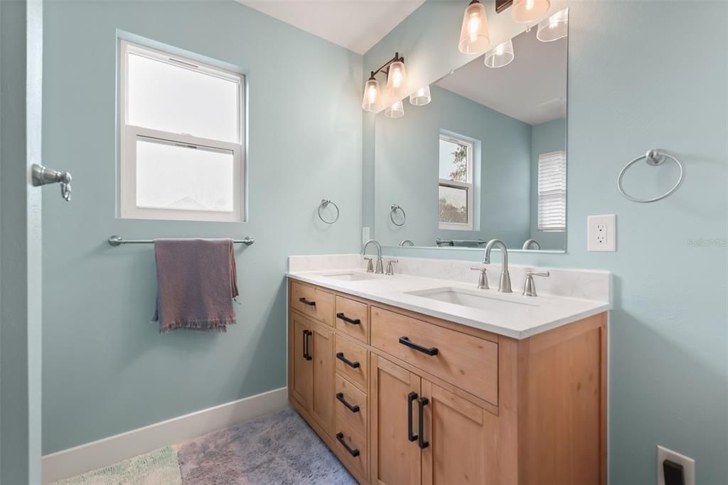 Active With Contract: $525,000 (4 beds, 2 baths, 2059 Square Feet)