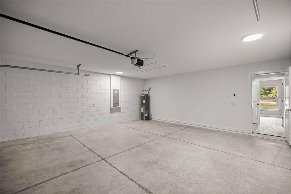 For Sale: $283,800 (3 beds, 2 baths, 1435 Square Feet)