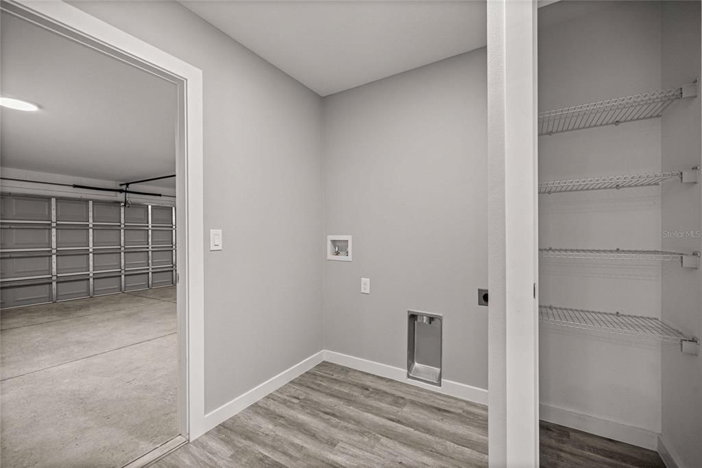 For Sale: $283,800 (3 beds, 2 baths, 1435 Square Feet)