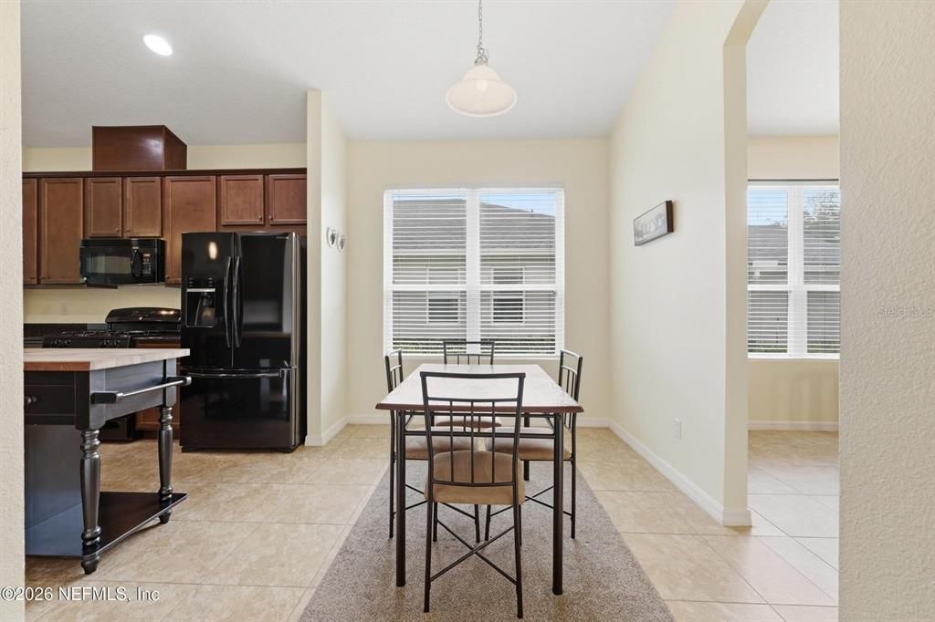 For Sale: $420,000 (3 beds, 2 baths, 2029 Square Feet)