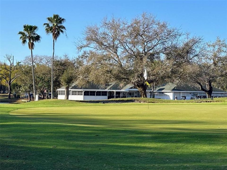 For Sale: $124,000 (1 beds, 1 baths, 600 Square Feet)