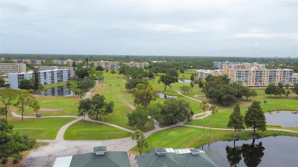 For Sale: $124,000 (1 beds, 1 baths, 600 Square Feet)