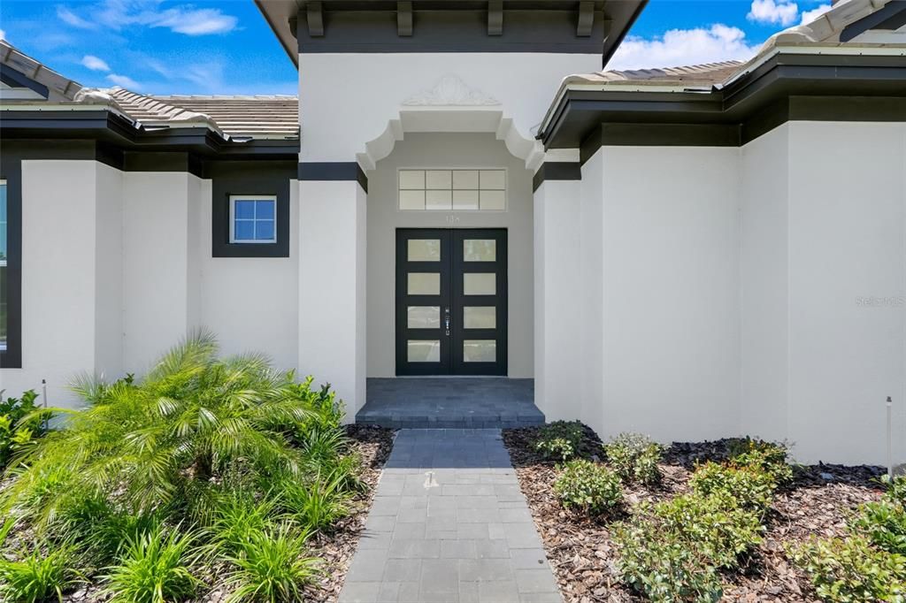 For Sale: $939,000 (4 beds, 3 baths, 2376 Square Feet)