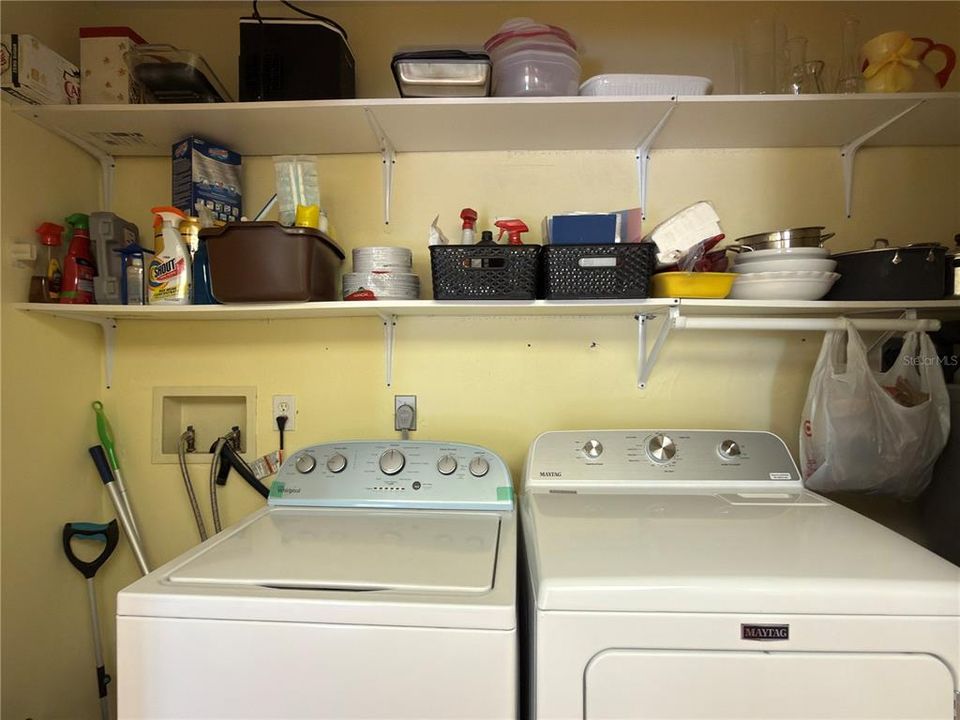 For Sale: $130,000 (2 beds, 2 baths, 1378 Square Feet)