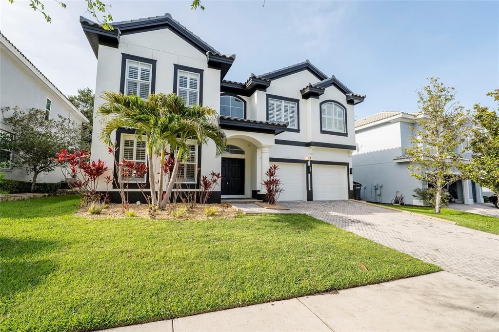 For Sale: $1,199,999 (4 beds, 4 baths, 3553 Square Feet)