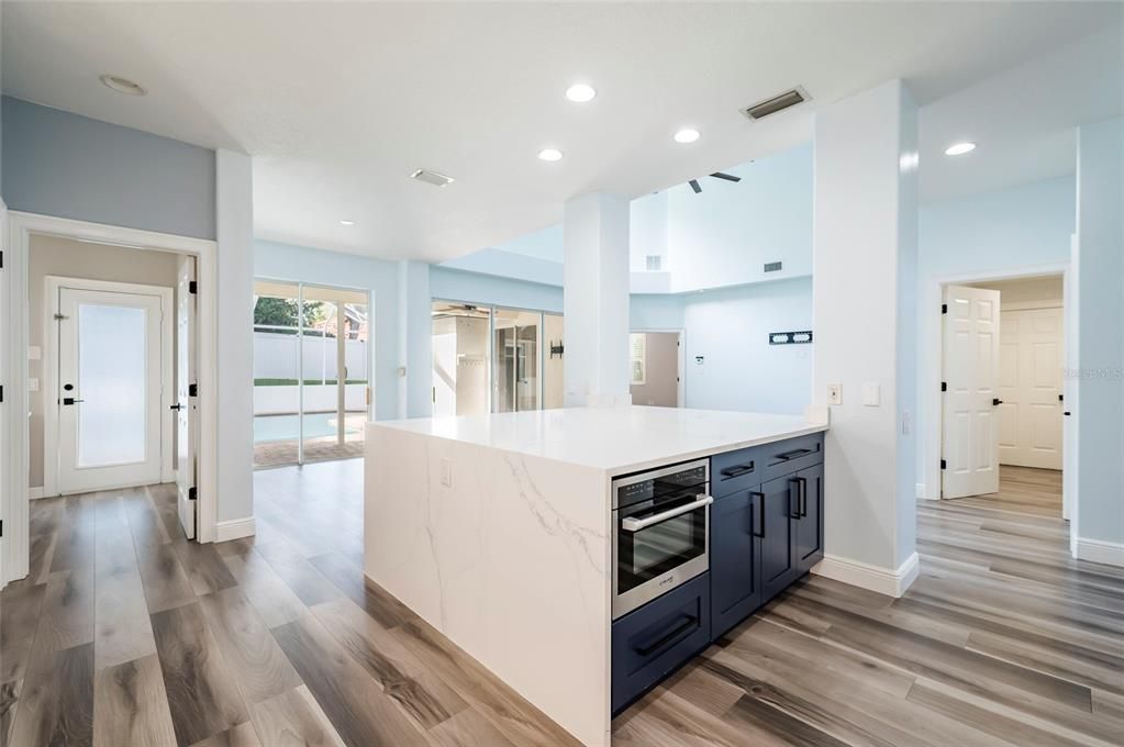 For Sale: $1,199,999 (4 beds, 4 baths, 3553 Square Feet)