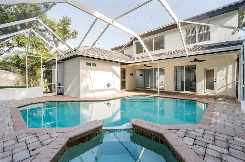 For Sale: $1,199,999 (4 beds, 4 baths, 3553 Square Feet)