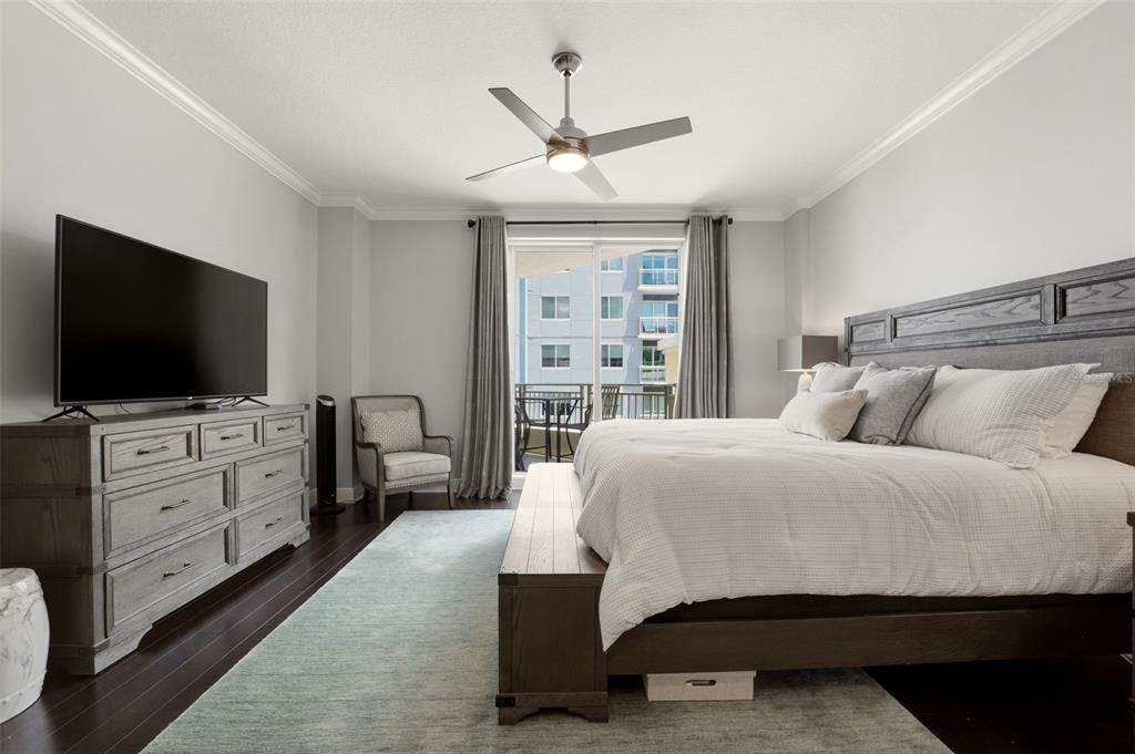 En Venta: $949,900 (2 camas, 2 baños, 1725 Pies cuadrados)