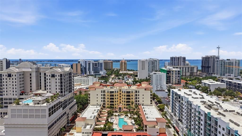 En Venta: $949,900 (2 camas, 2 baños, 1725 Pies cuadrados)