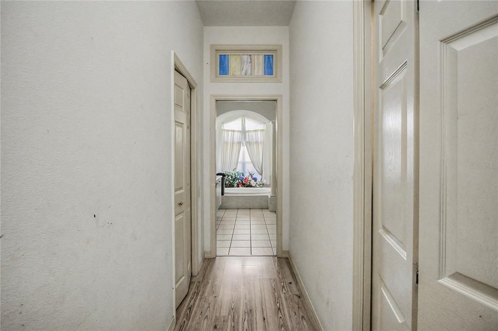 На продажу: $675,000 (4 спален, 3 ванн, 3243 Квадратных фут)