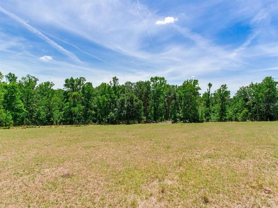 For Sale: $790,000 (39.40 acres)