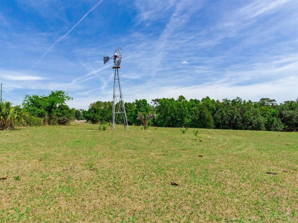 For Sale: $790,000 (39.40 acres)