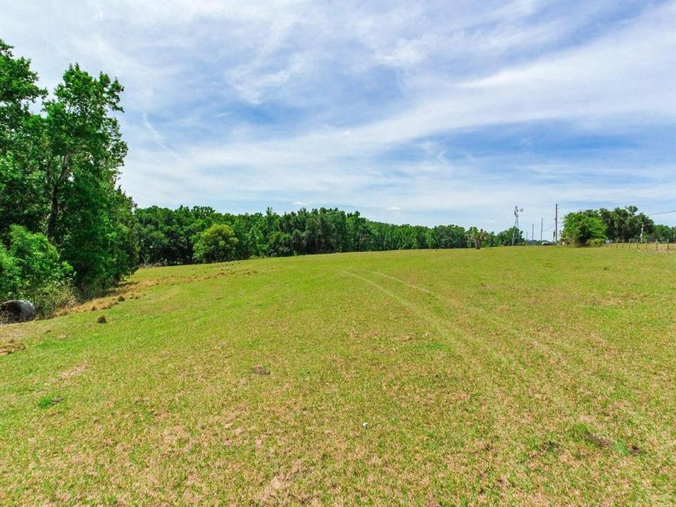 For Sale: $790,000 (39.40 acres)