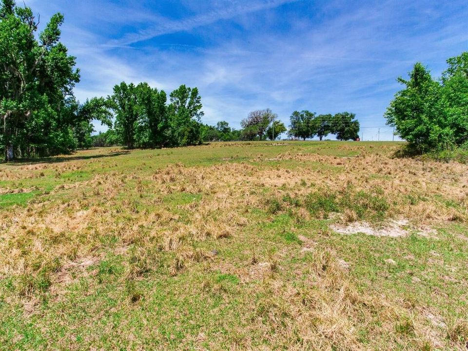 For Sale: $790,000 (39.40 acres)