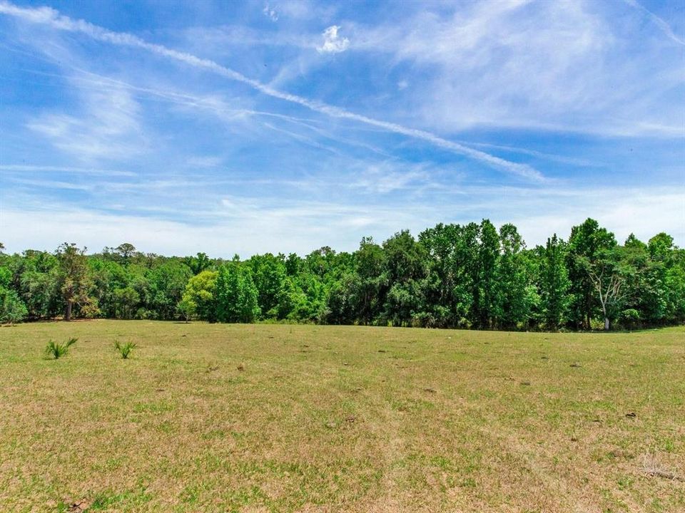 For Sale: $790,000 (39.40 acres)