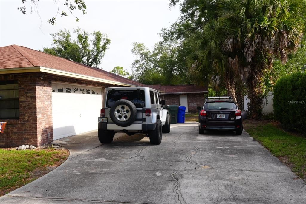 En Venta: $399,999 (4 camas, 3 baños, 1966 Pies cuadrados)