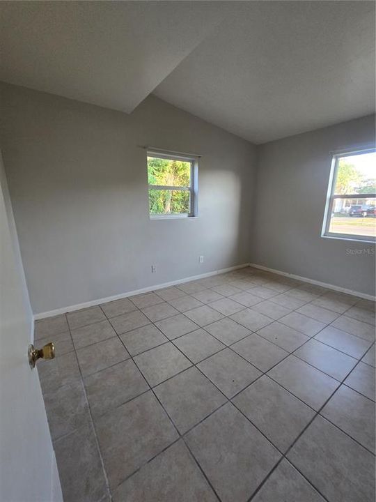For Rent: $1,325 (2 beds, 1 baths, 766 Square Feet)