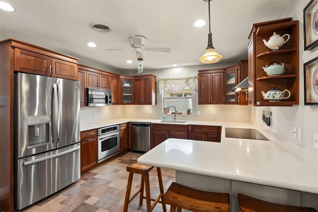 For Sale: $1,045,000 (4 beds, 4 baths, 2638 Square Feet)