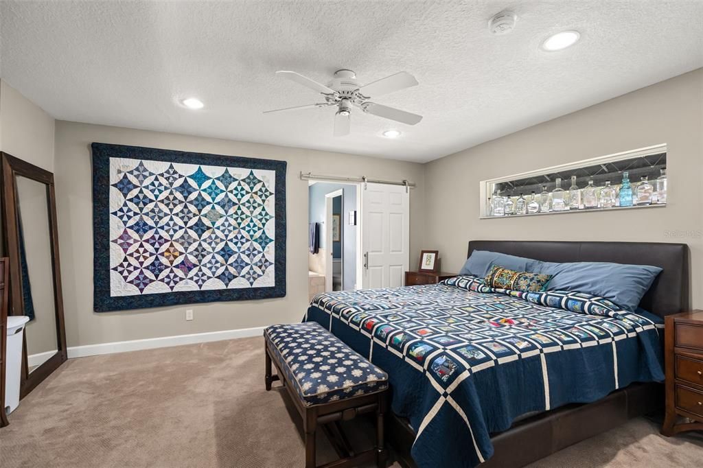 For Sale: $1,045,000 (4 beds, 4 baths, 2638 Square Feet)