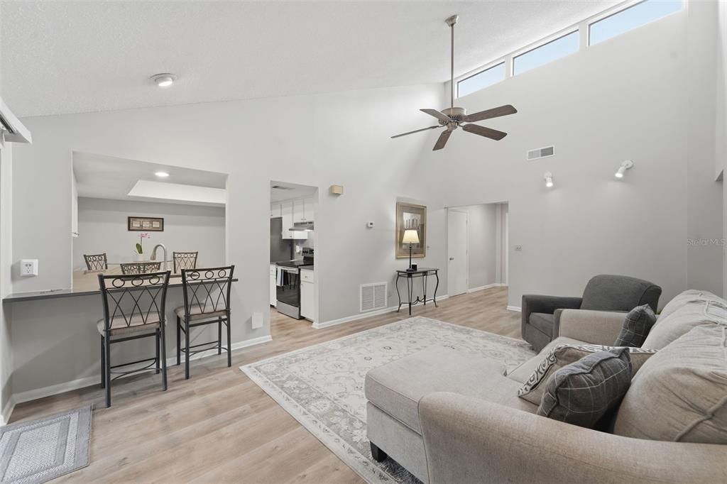 For Sale: $294,444 (3 beds, 2 baths, 1230 Square Feet)