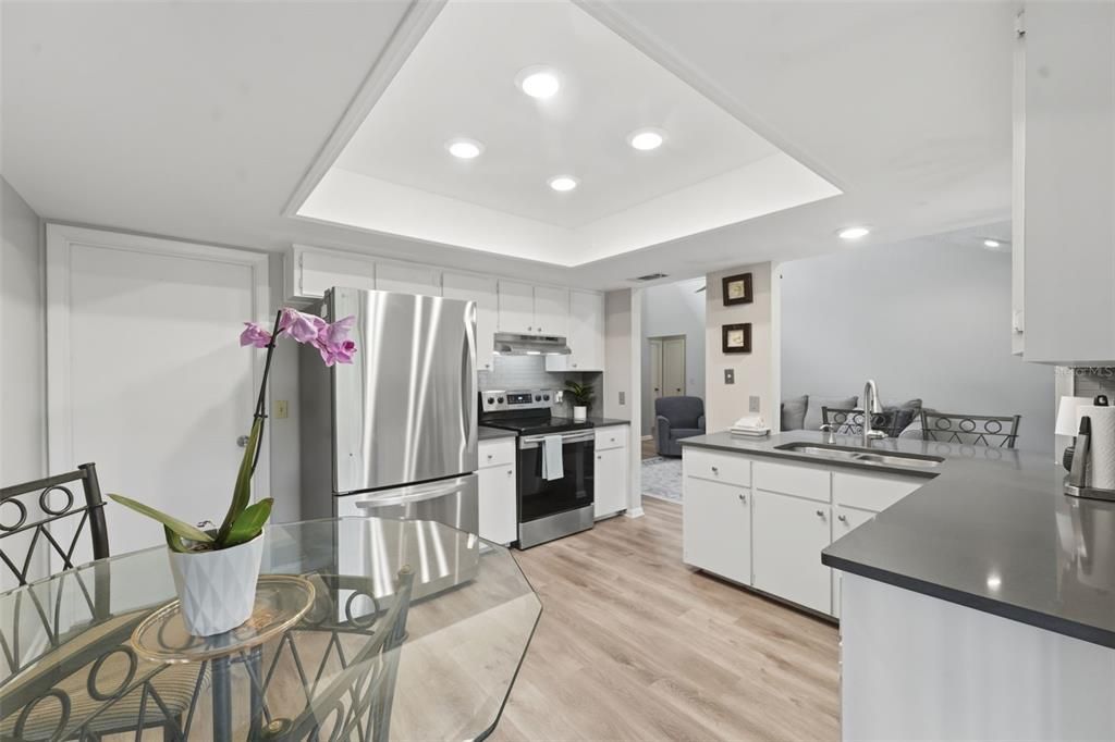 For Sale: $294,444 (3 beds, 2 baths, 1230 Square Feet)