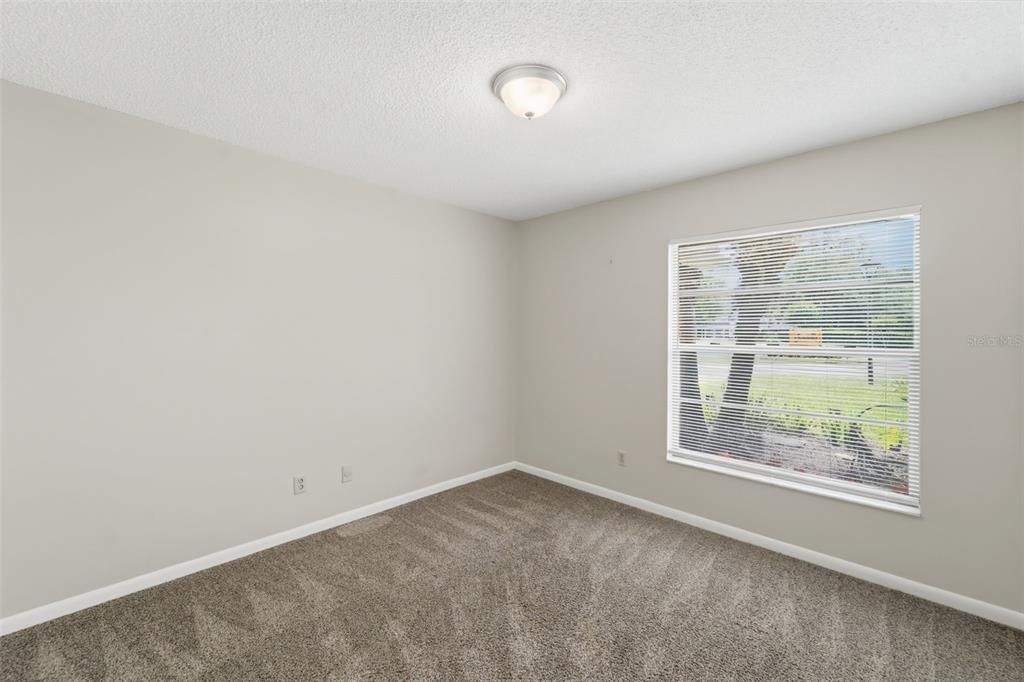 For Sale: $294,444 (3 beds, 2 baths, 1230 Square Feet)